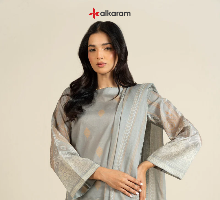 Newest Lawn Suit Designs for 2026: Trendy Must-Have Outfits for the Pakistani Summer