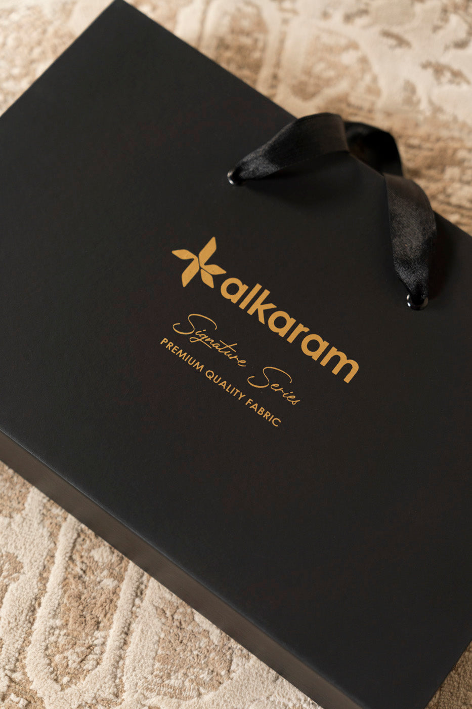 GIFT BOXES