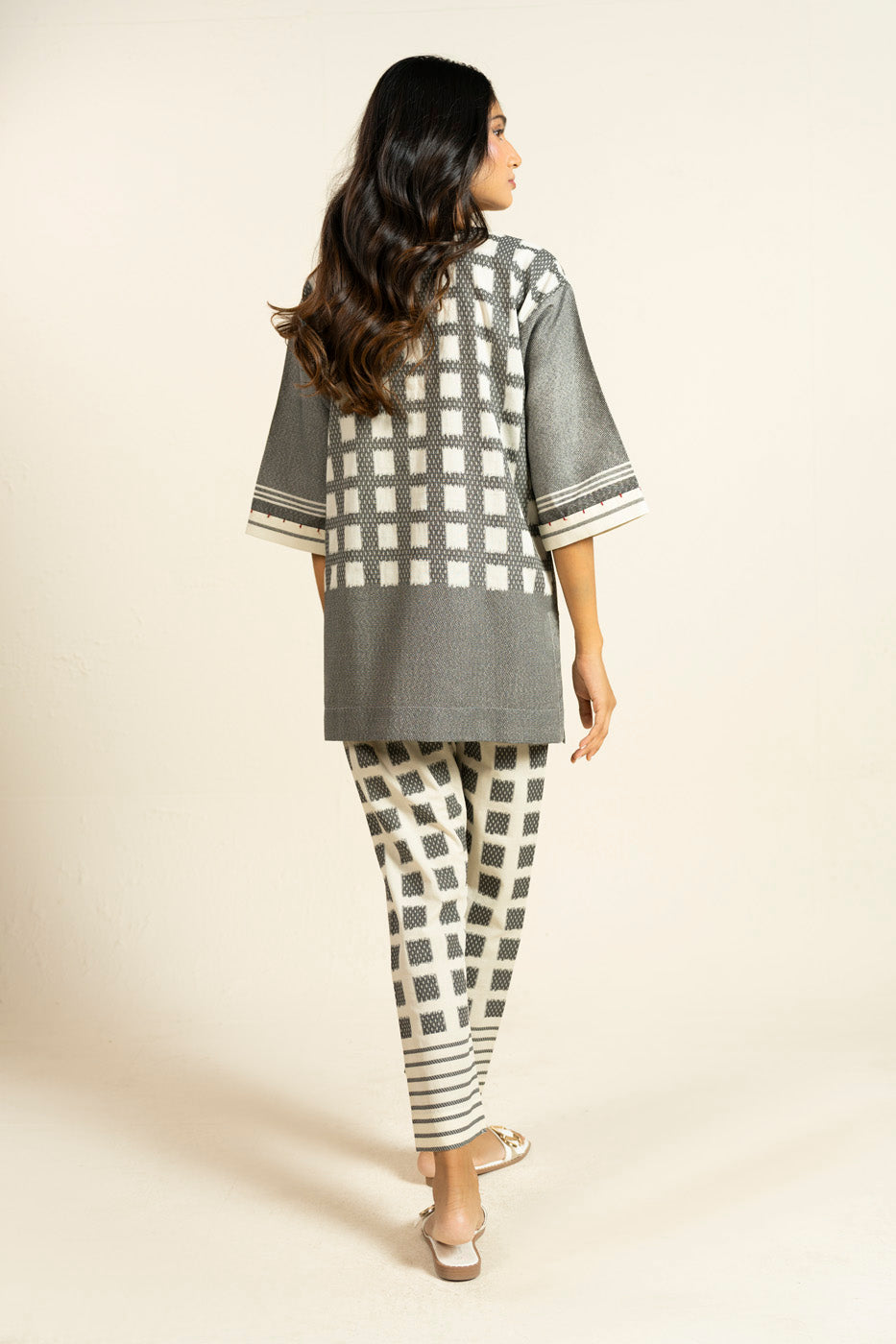 Jacquard Shirt & Shalwar 2-Piece Set