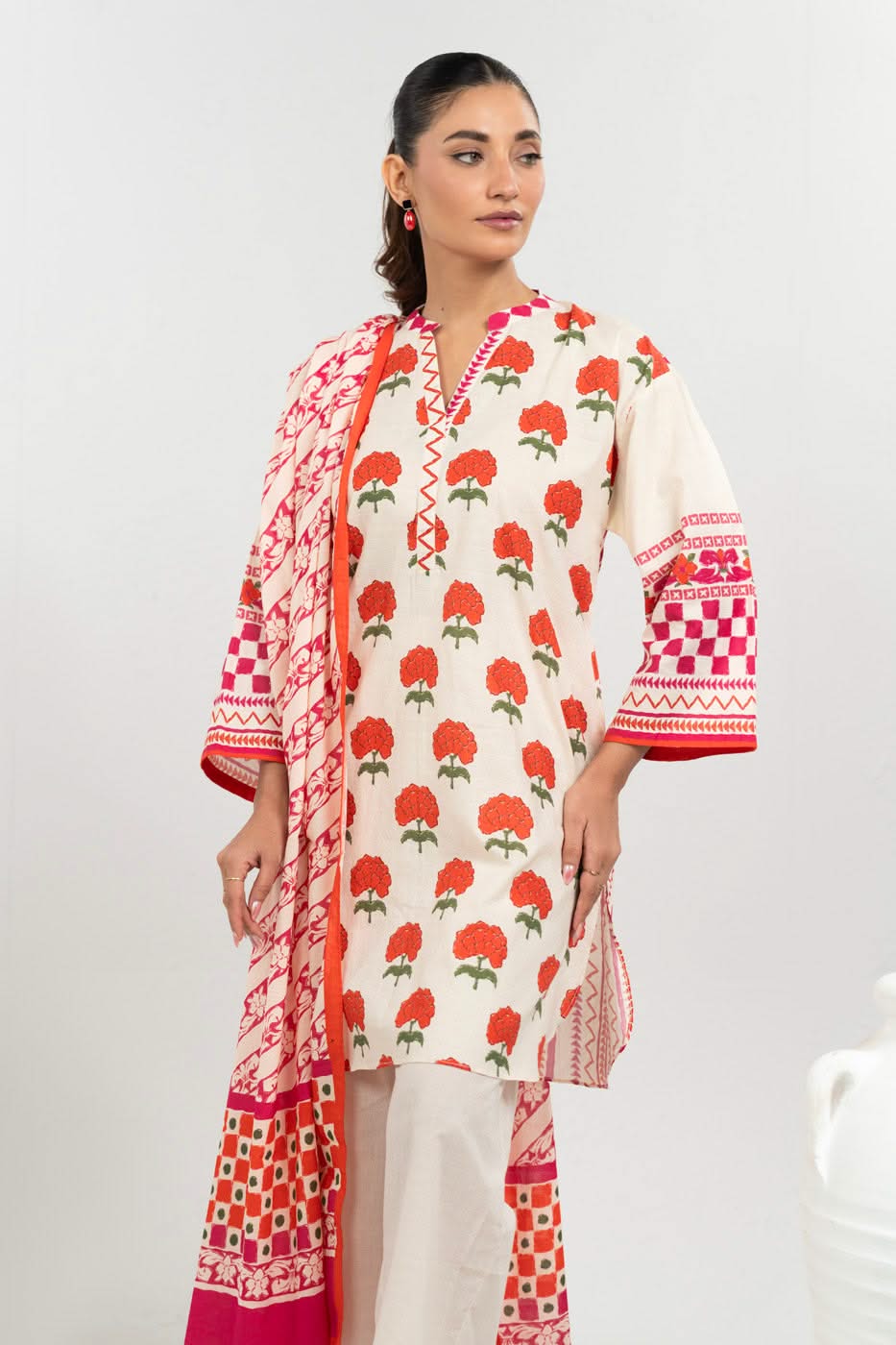 Stitched - 3 Pc Printed Dobby Outft