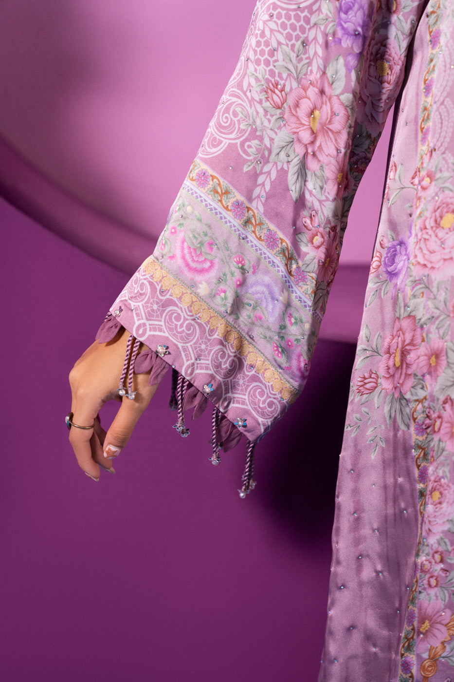 RTS | KAFTAN