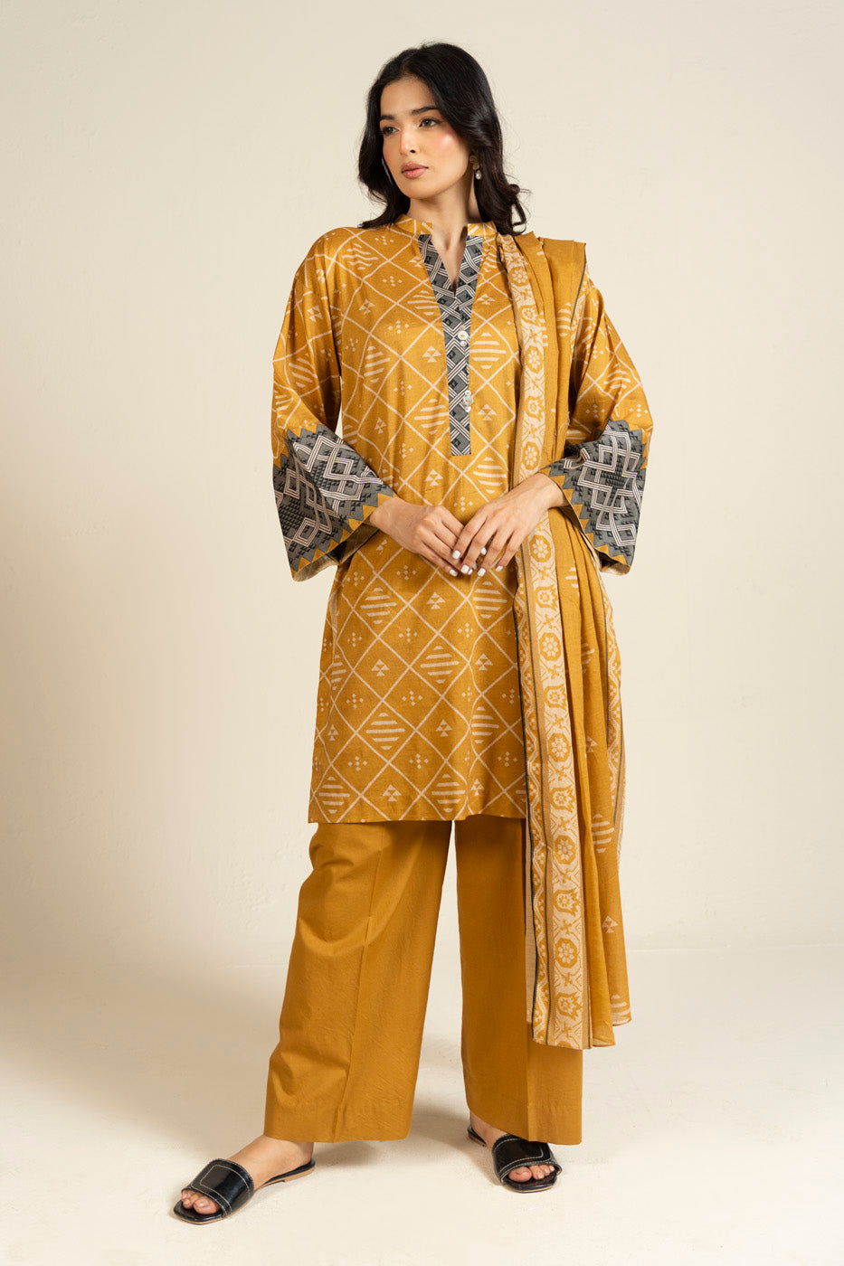 RTS | SHIRT, TROUSER & DUPATTA