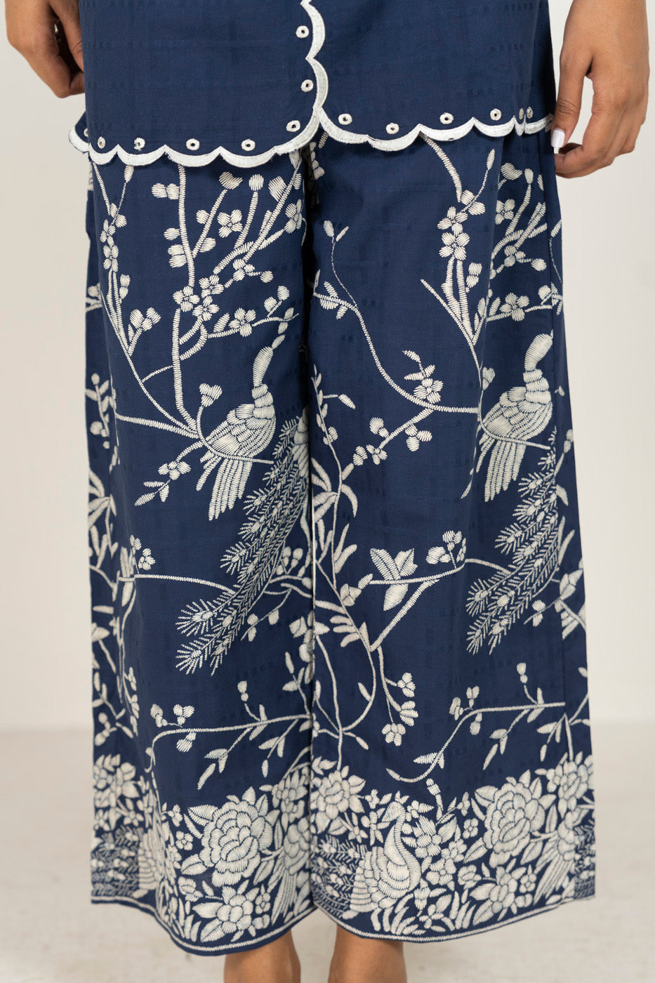 RTW | SHIRT & TROUSER