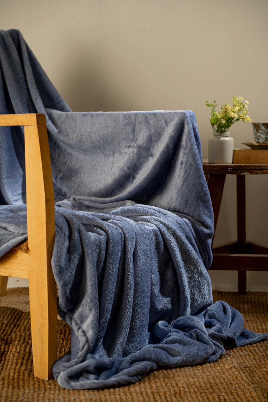 HOME | FLEECE BLANKET