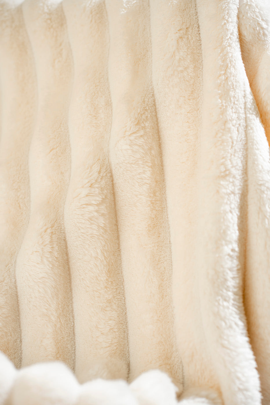 HOME | FLEECE BLANKET