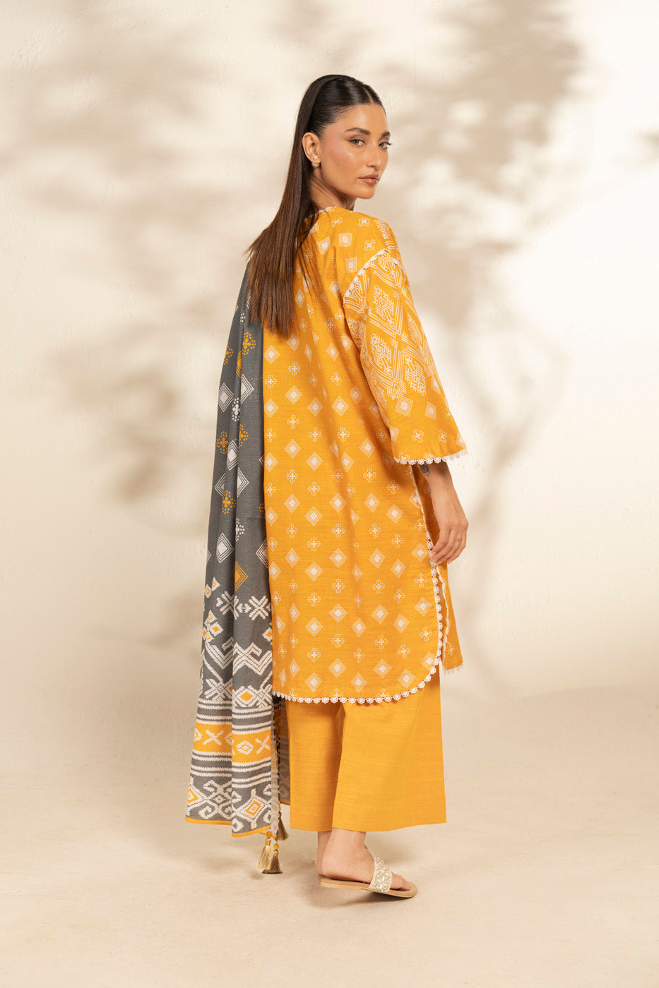 RTS | SHIRT, TROUSER & DUPATTA