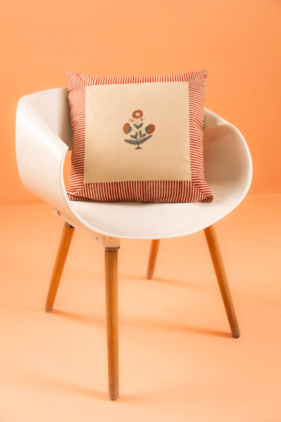 HOME | CUSHION COVER