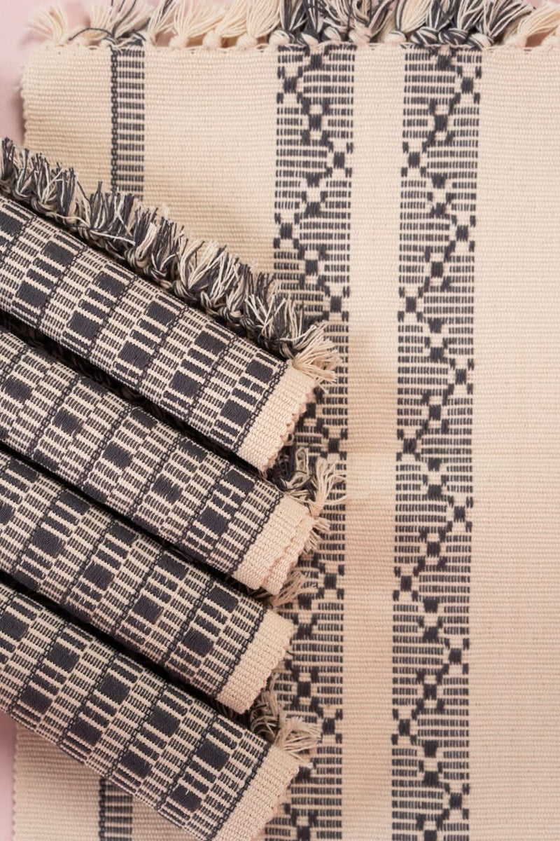 HOME | PLACE MAT
