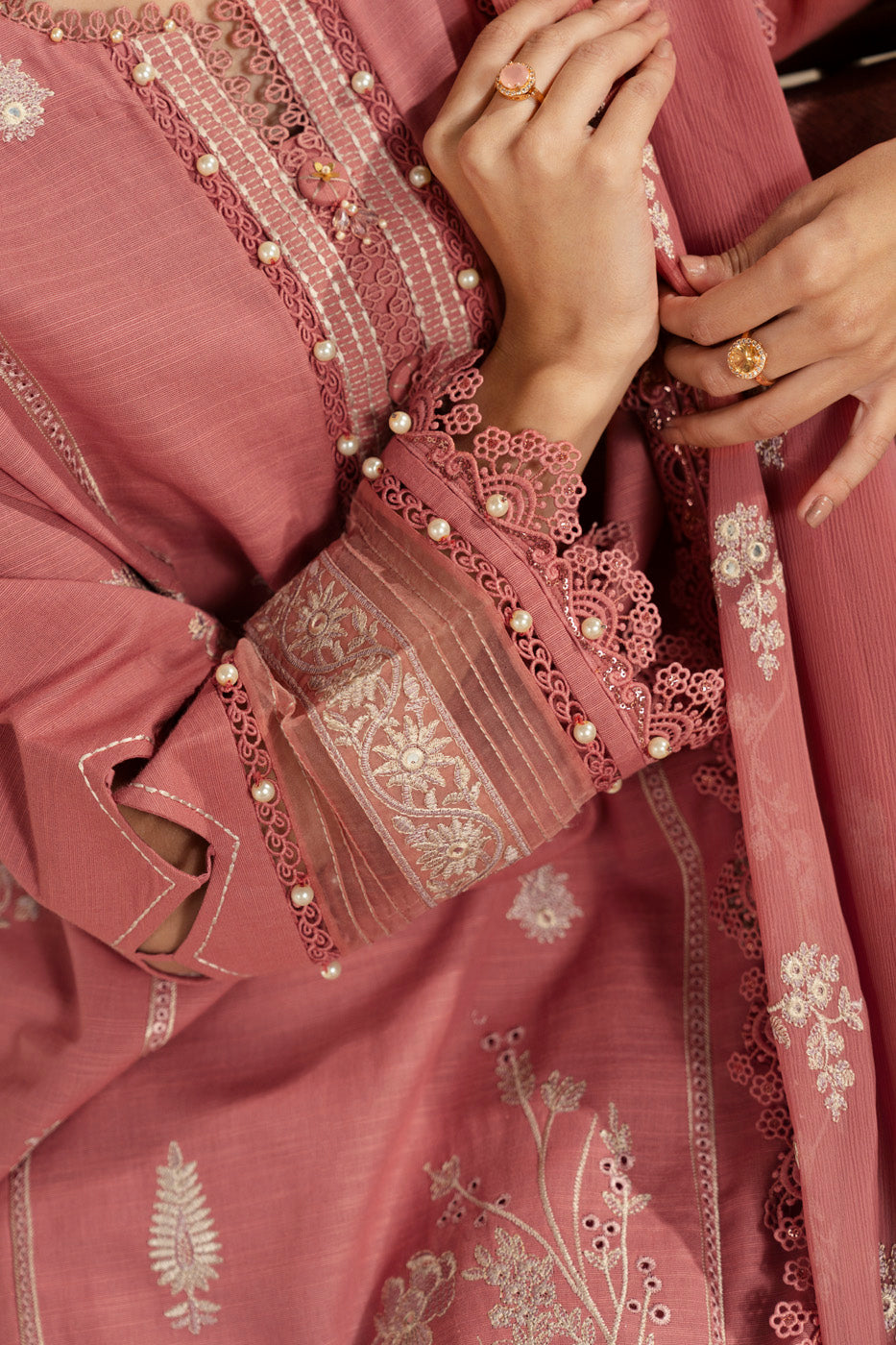 RTS | SHIRT, TROUSER & DUPATTA