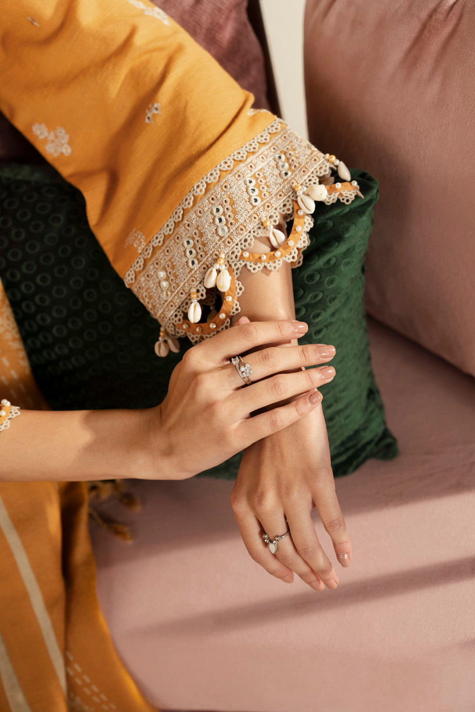 RTS | SHIRT, TROUSER & SHAWL