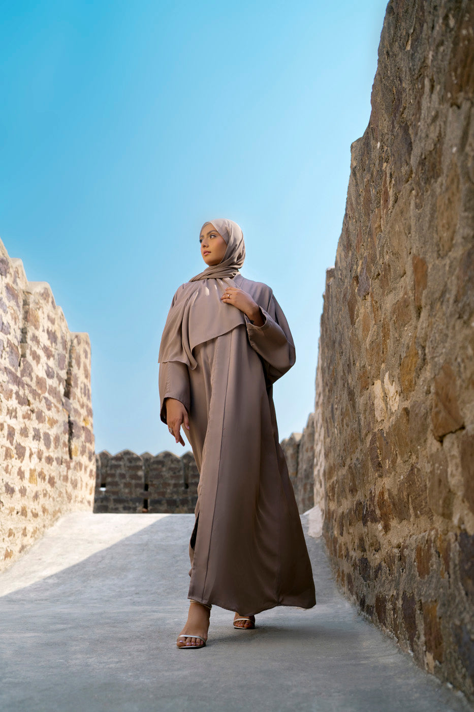 RTW | ABAYA & STOLE