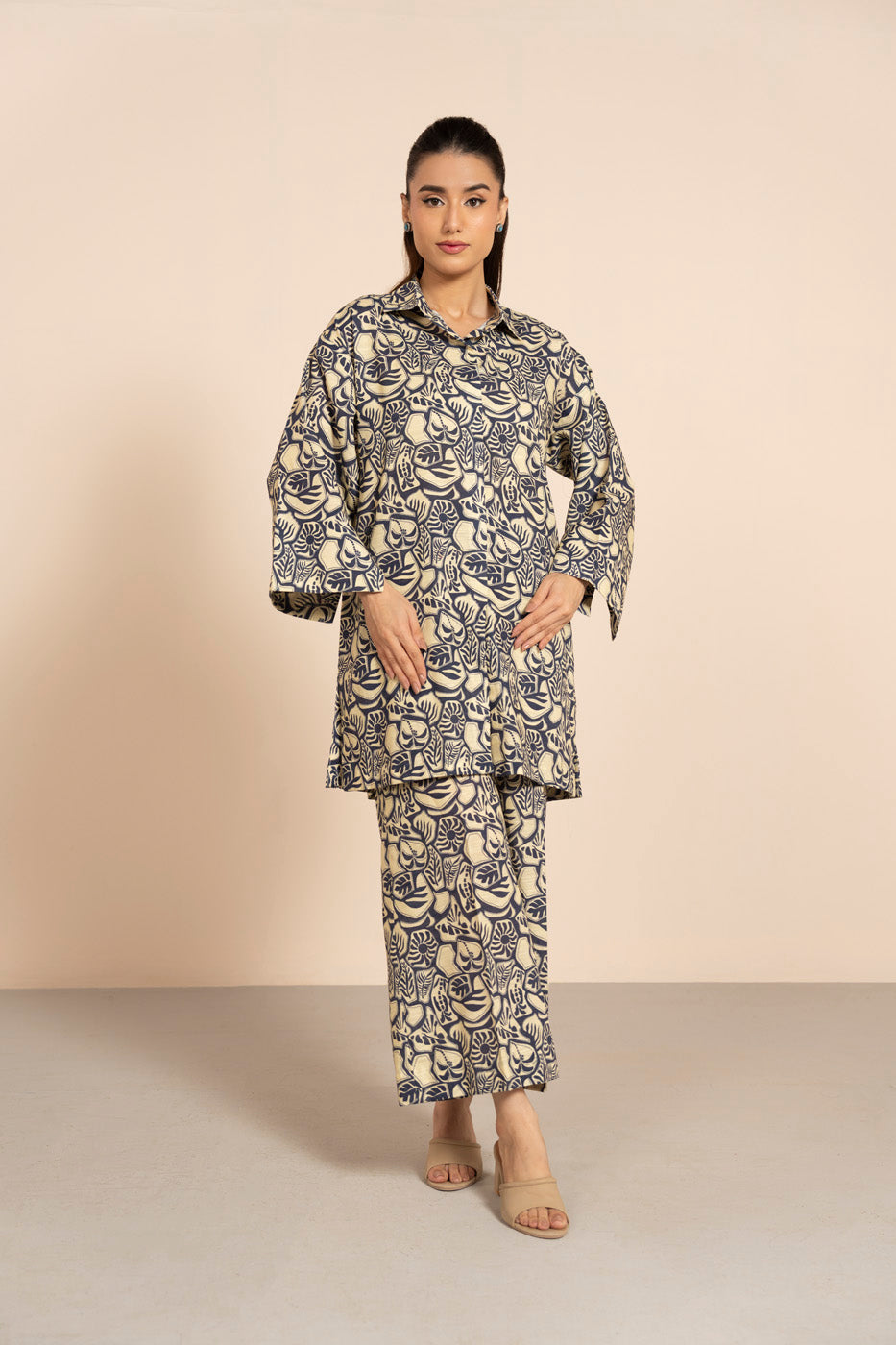 RTS | SHIRT & TROUSER