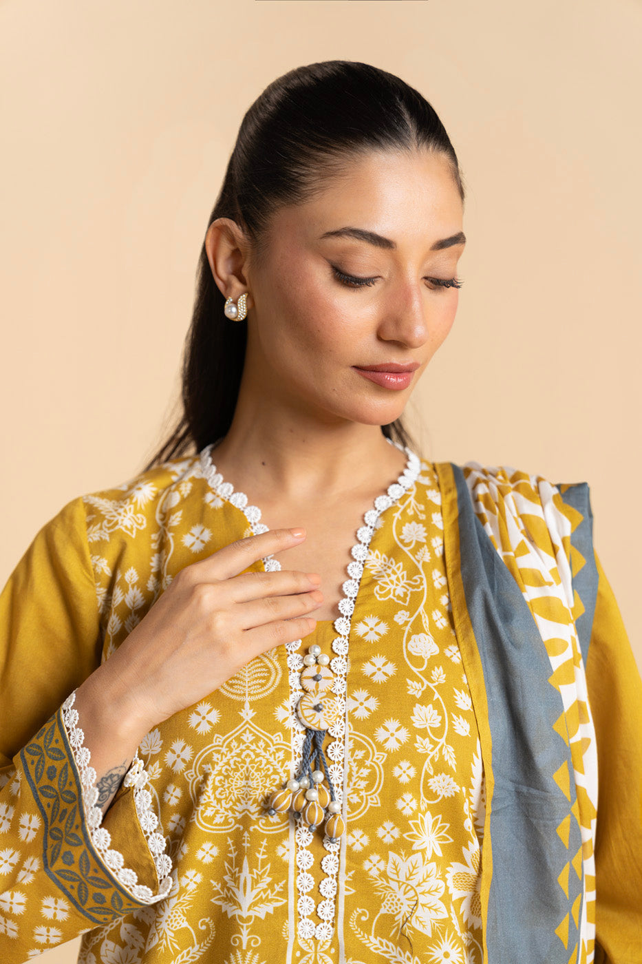 RTS | SHIRT, TROUSER & DUPATTA