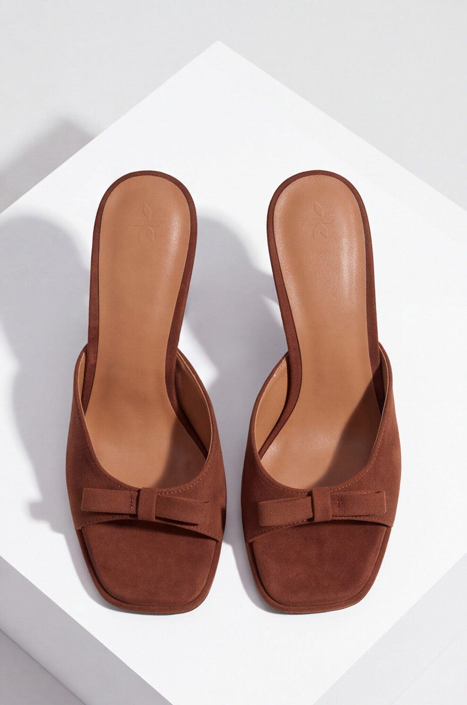 BLOCK HEELS