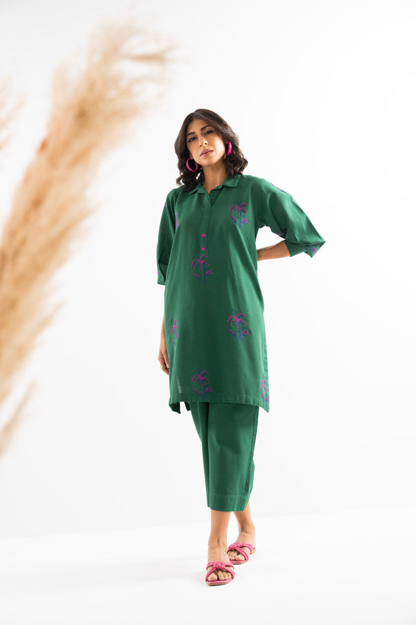 2 Pc Embroidered Khaddar Outfit