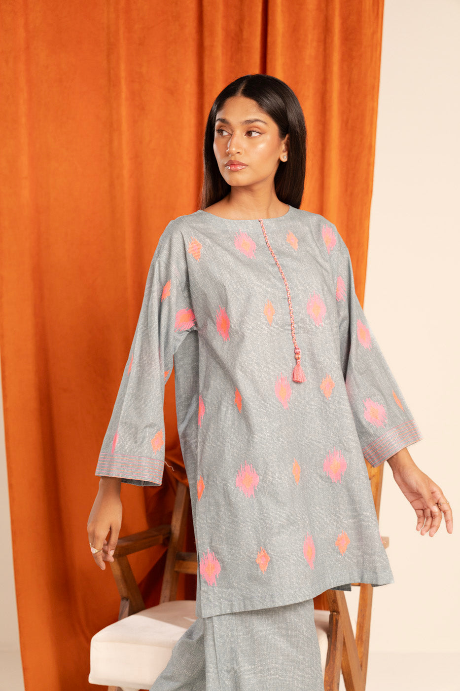 RTW | SHIRT & BOOTCUT PANT