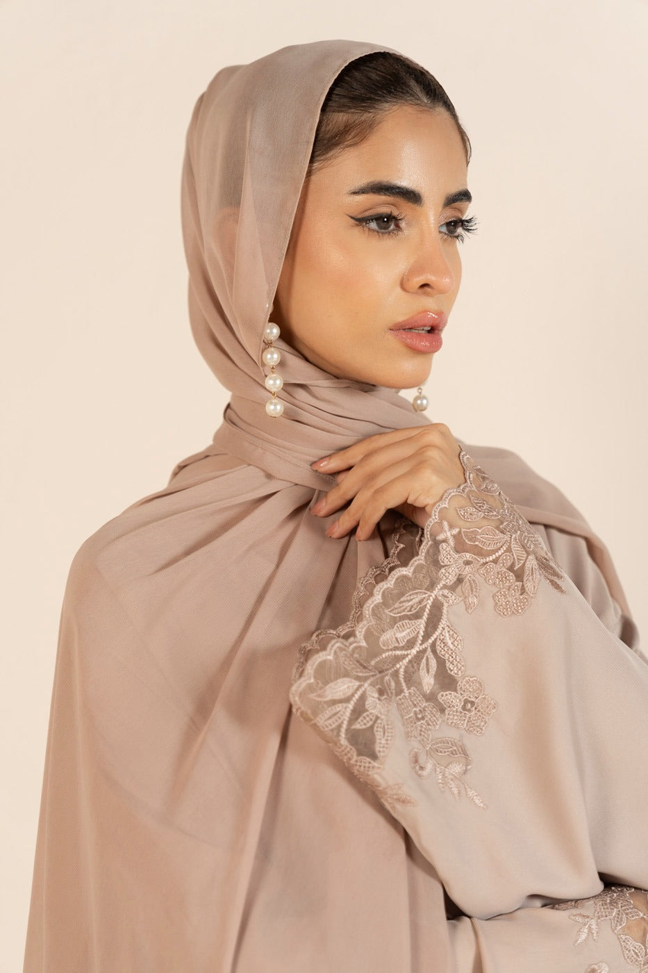 RTW | ABAYA & STOLE