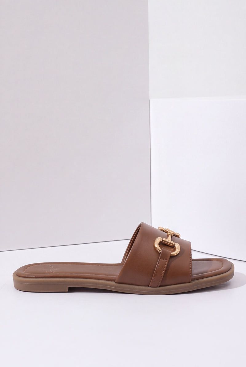 Double Strap Buckle Slides – Brown
