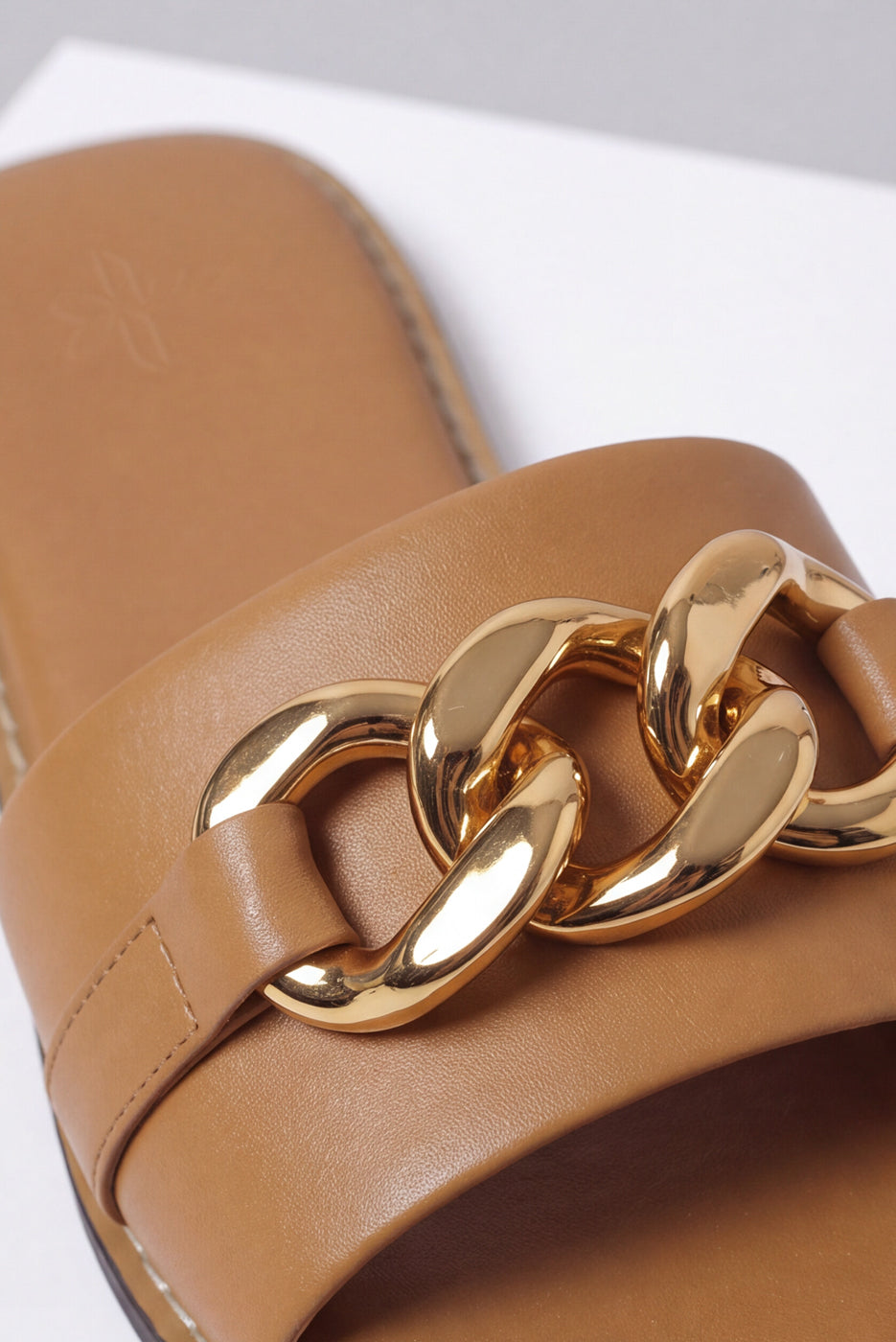 Buckle Strap Slides – Brown