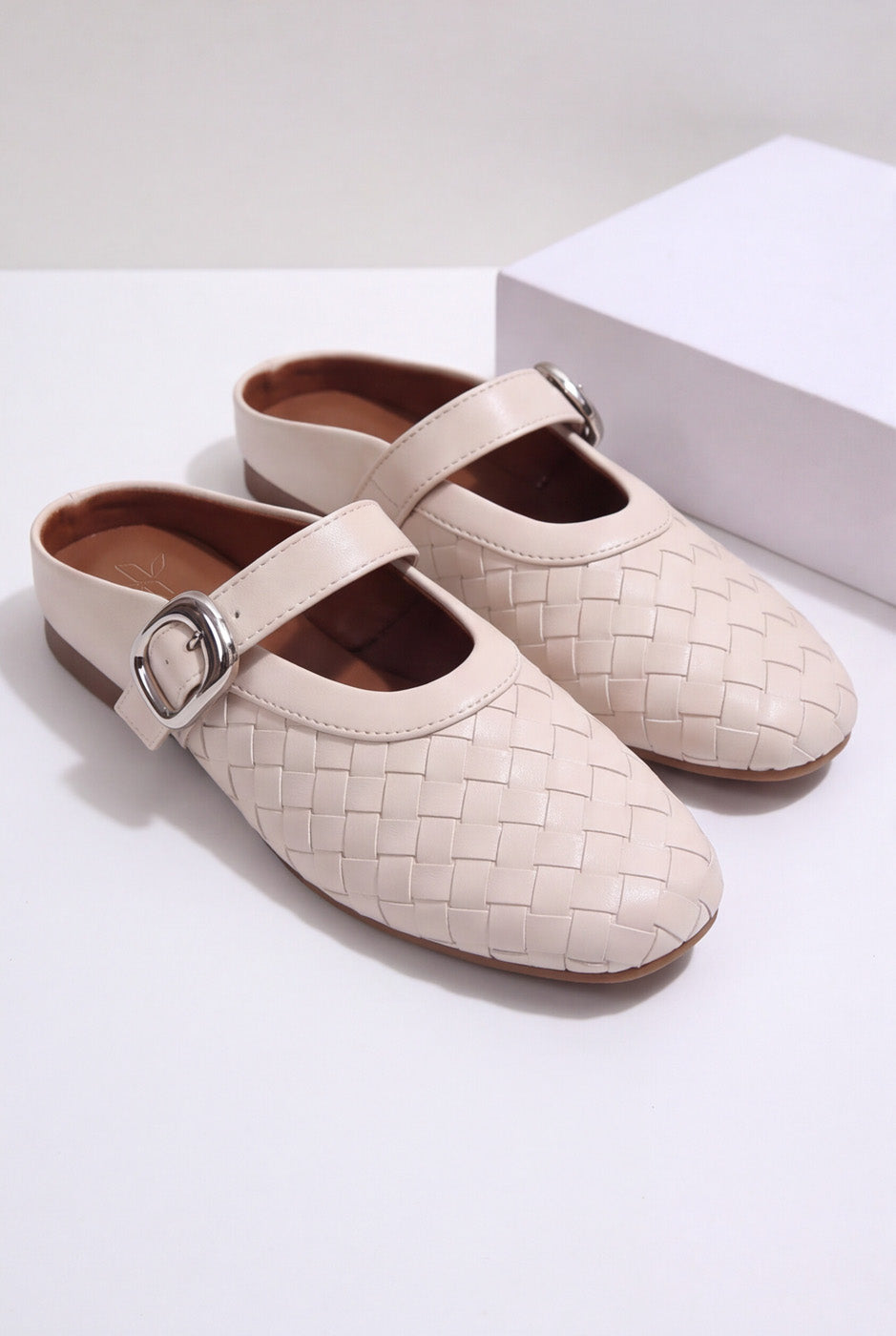 Basic Mules – Beige