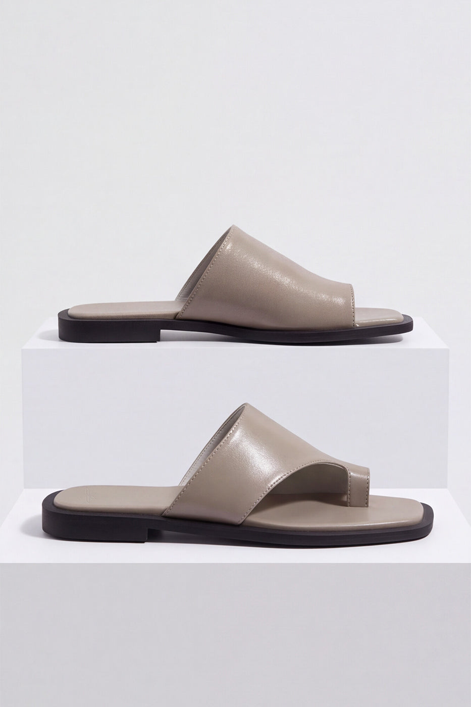 SLIDES – Cream