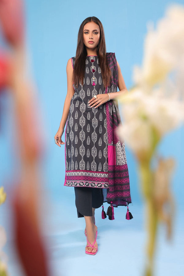 2 Pc Printed Lawn Suit With Net Dupatta