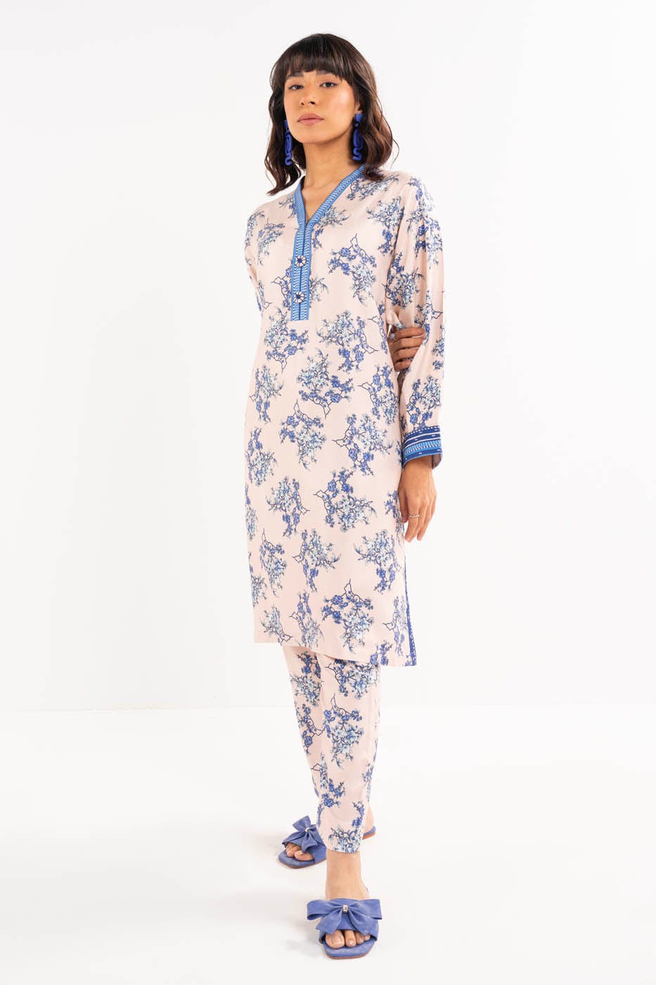 RTW | SHIRT & TROUSER