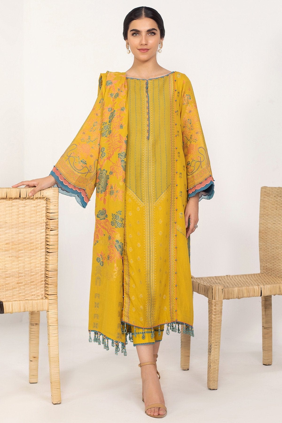 3 Pc Embroidered Jacquard Suit With Jacquard Dupatta