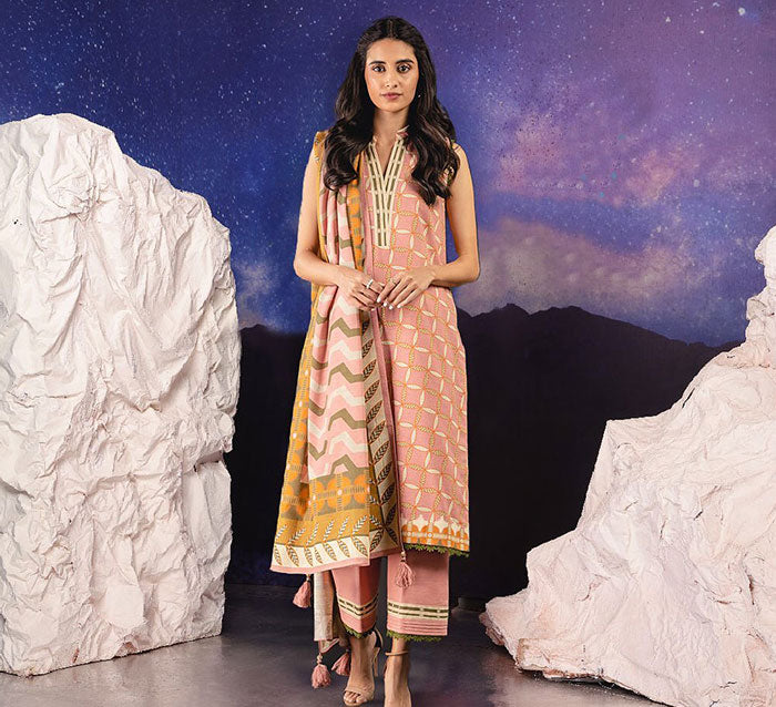 7 Colors That Are a Must-Have in Your Winter Wardrobe