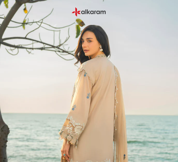 Luxury Unstitched Suits: Fabrics, Embroidery, and Styling