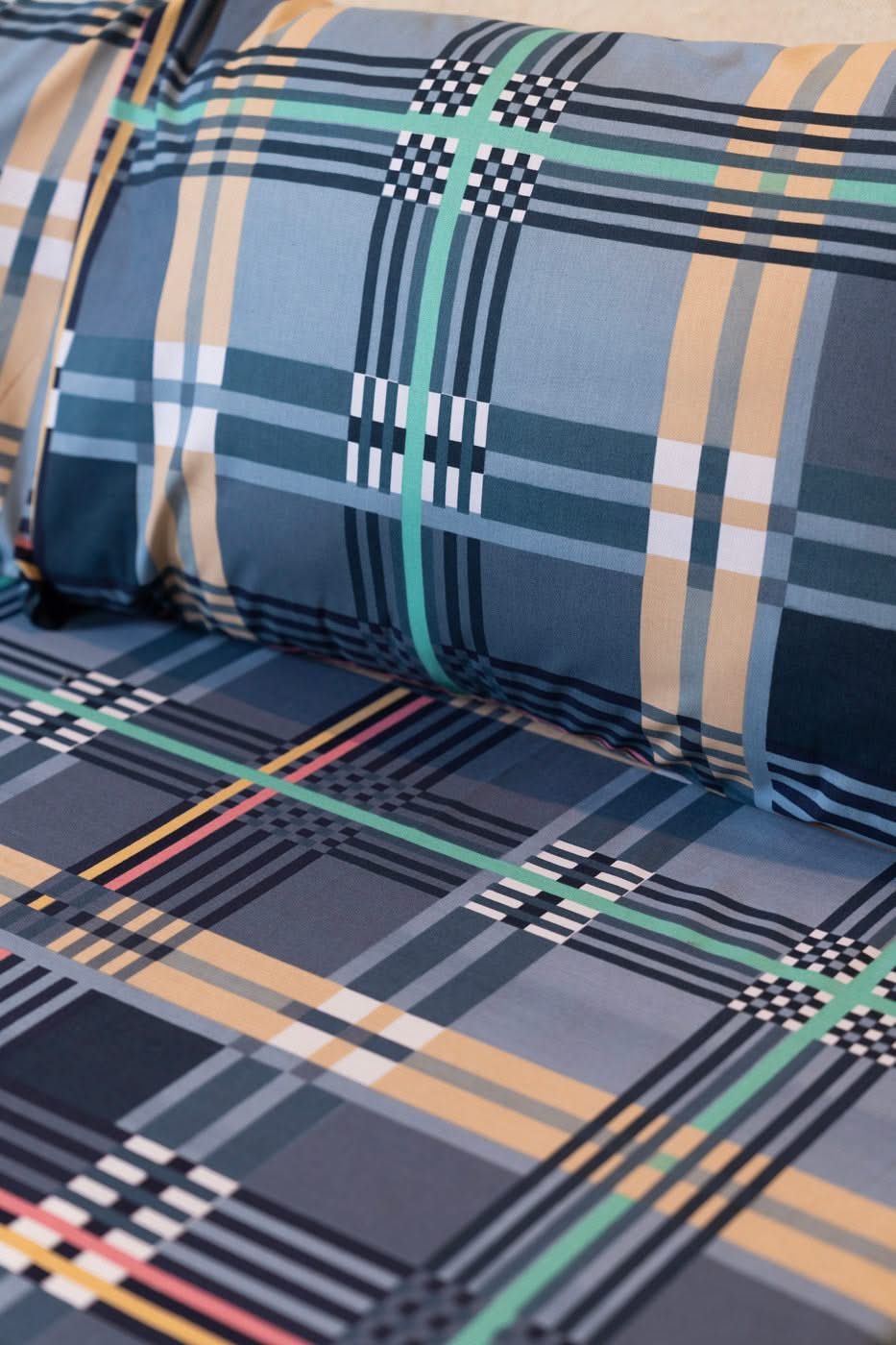 HOME  | BEDSHEET SET