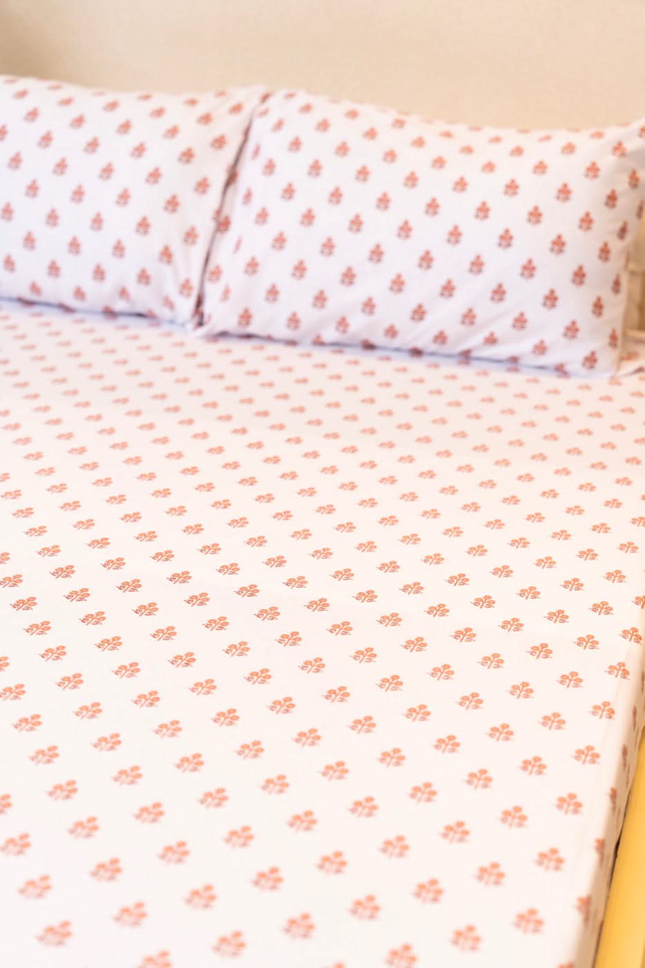 HOME  | BEDSHEET SET