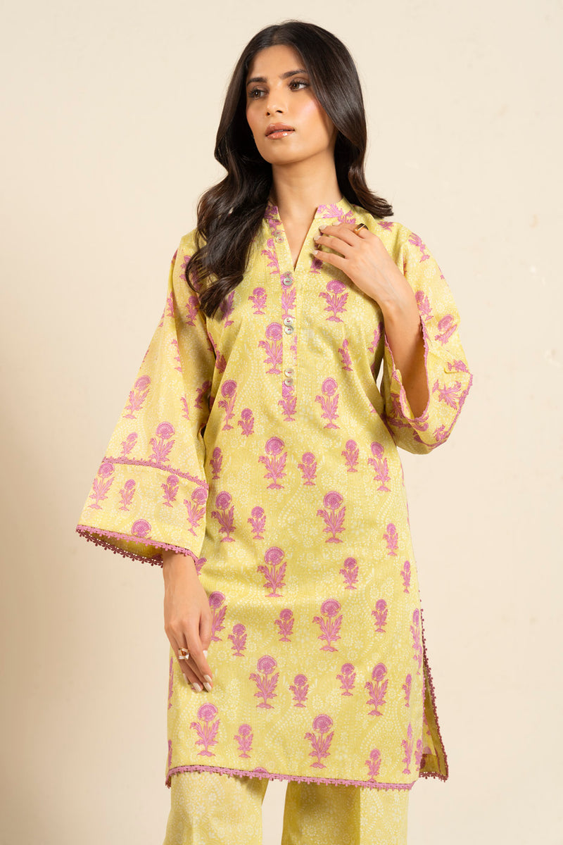Pale Yellow view 2