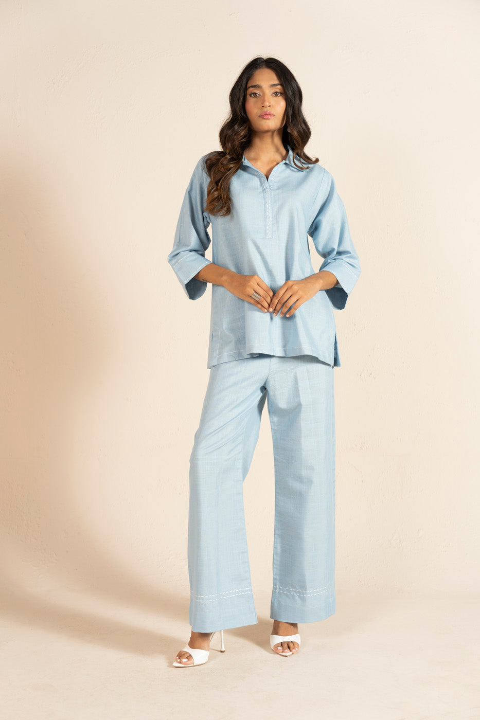 RTW | SHIRT & BOOTCUT PANTS