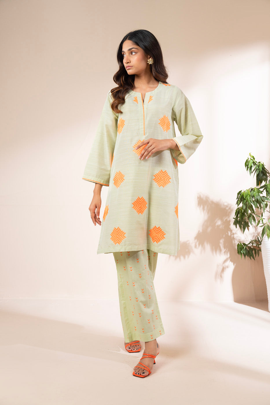 RTW | SHIRT & TROUSER