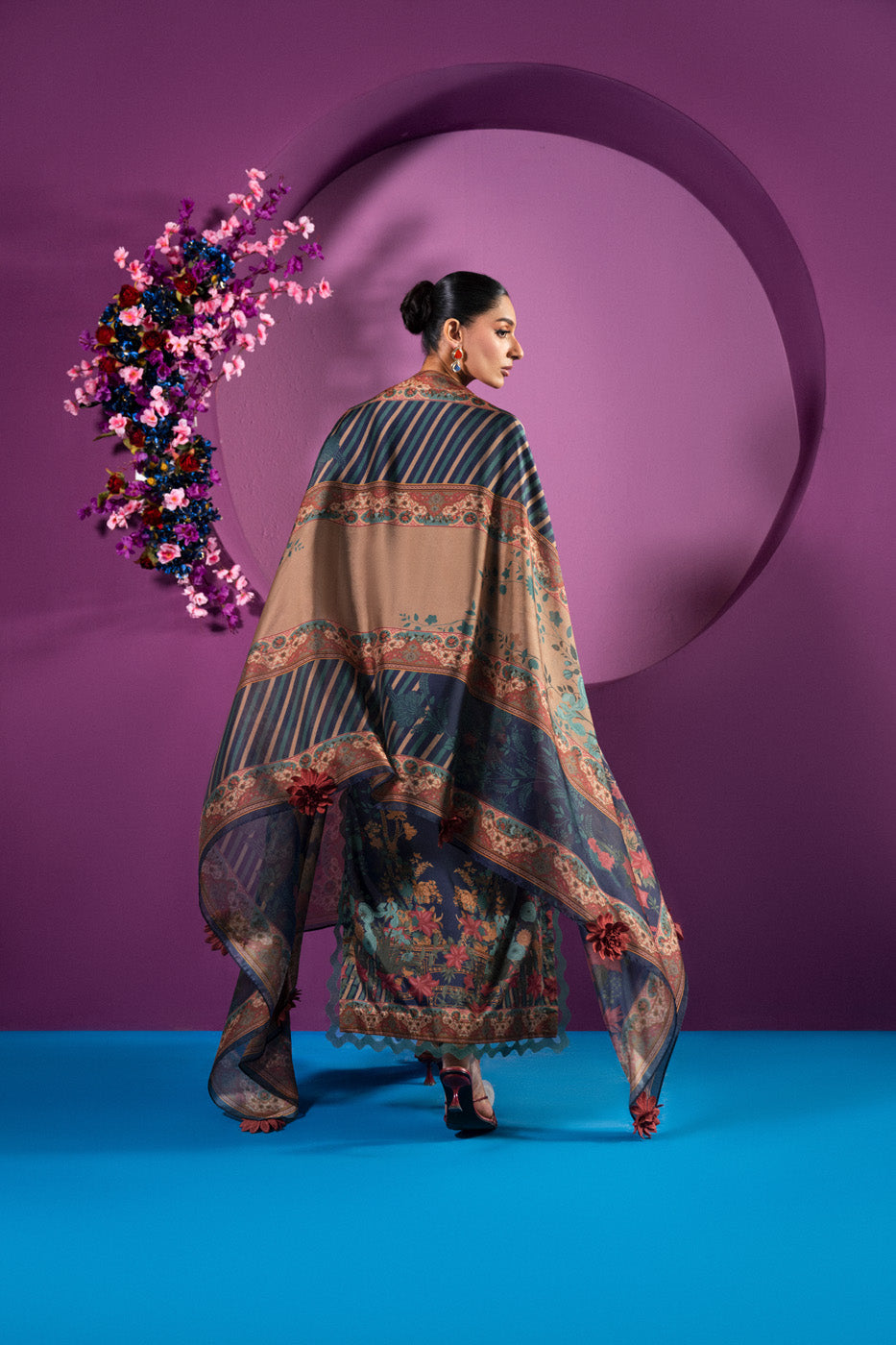RTS | KAFTAN