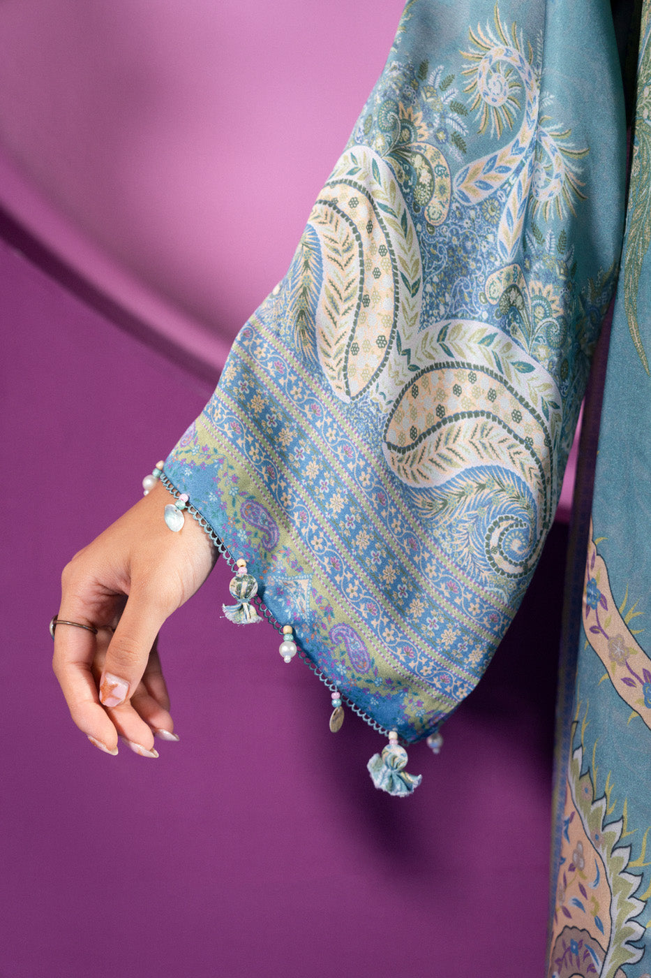 RTS | KAFTAN