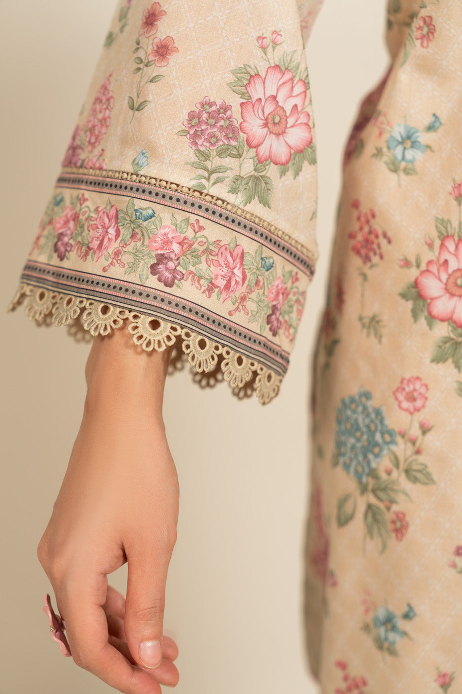 RTS | SHIRT, TROUSER & DUPATTA