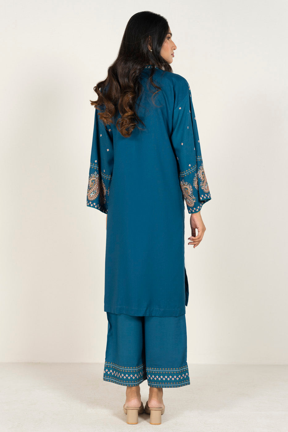 RTW | SHIRT & TROUSER