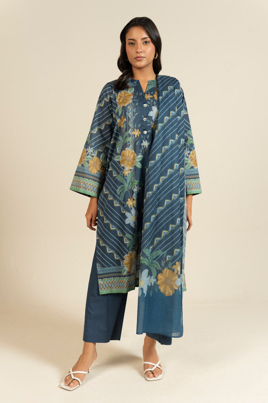 RTS  | SHIRT, TROUSER & DUPATTA