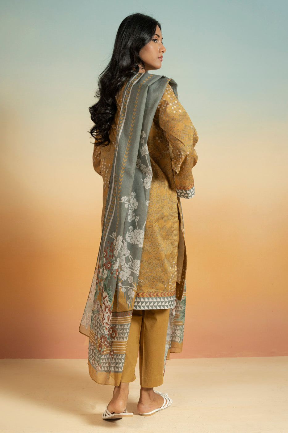 RTS  | SHIRT, TROUSER & DUPATTA