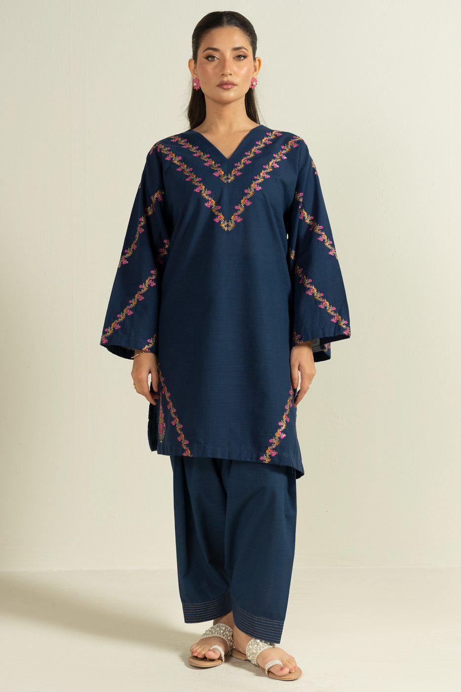 RTW | SHIRT & TROUSER
