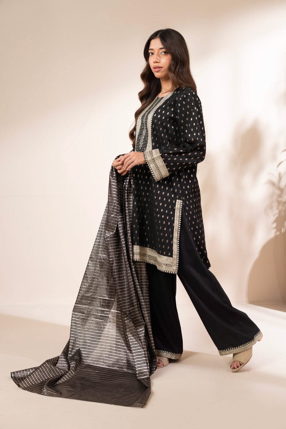 RTW | SHIRT & DUPATTA