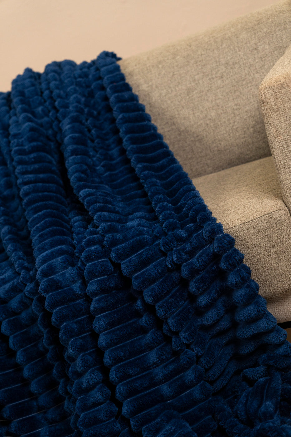 HOME | FLEECE BLANKET