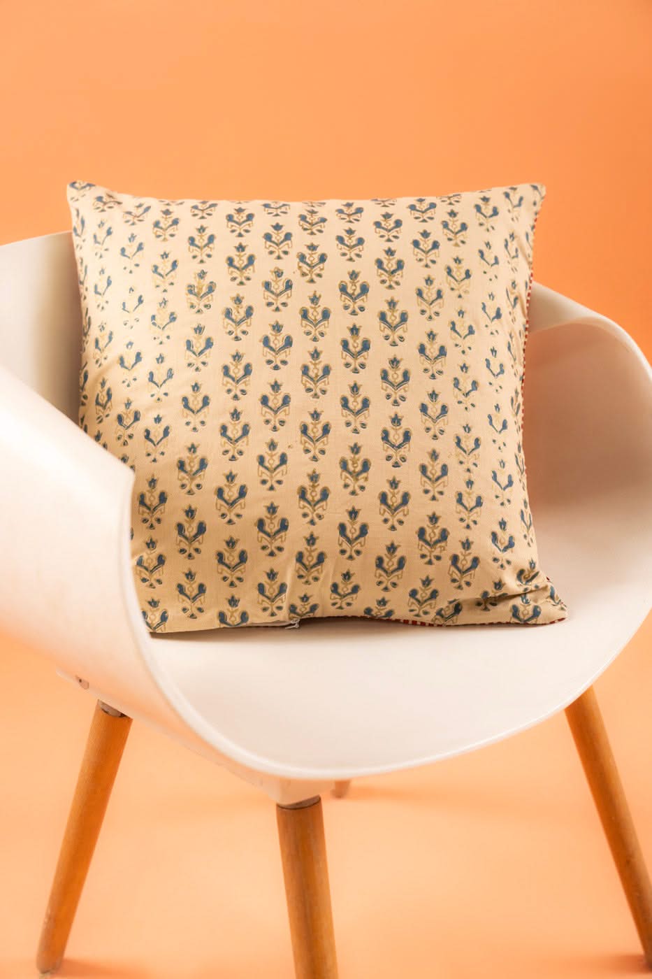 HOME | CUSHION COVER