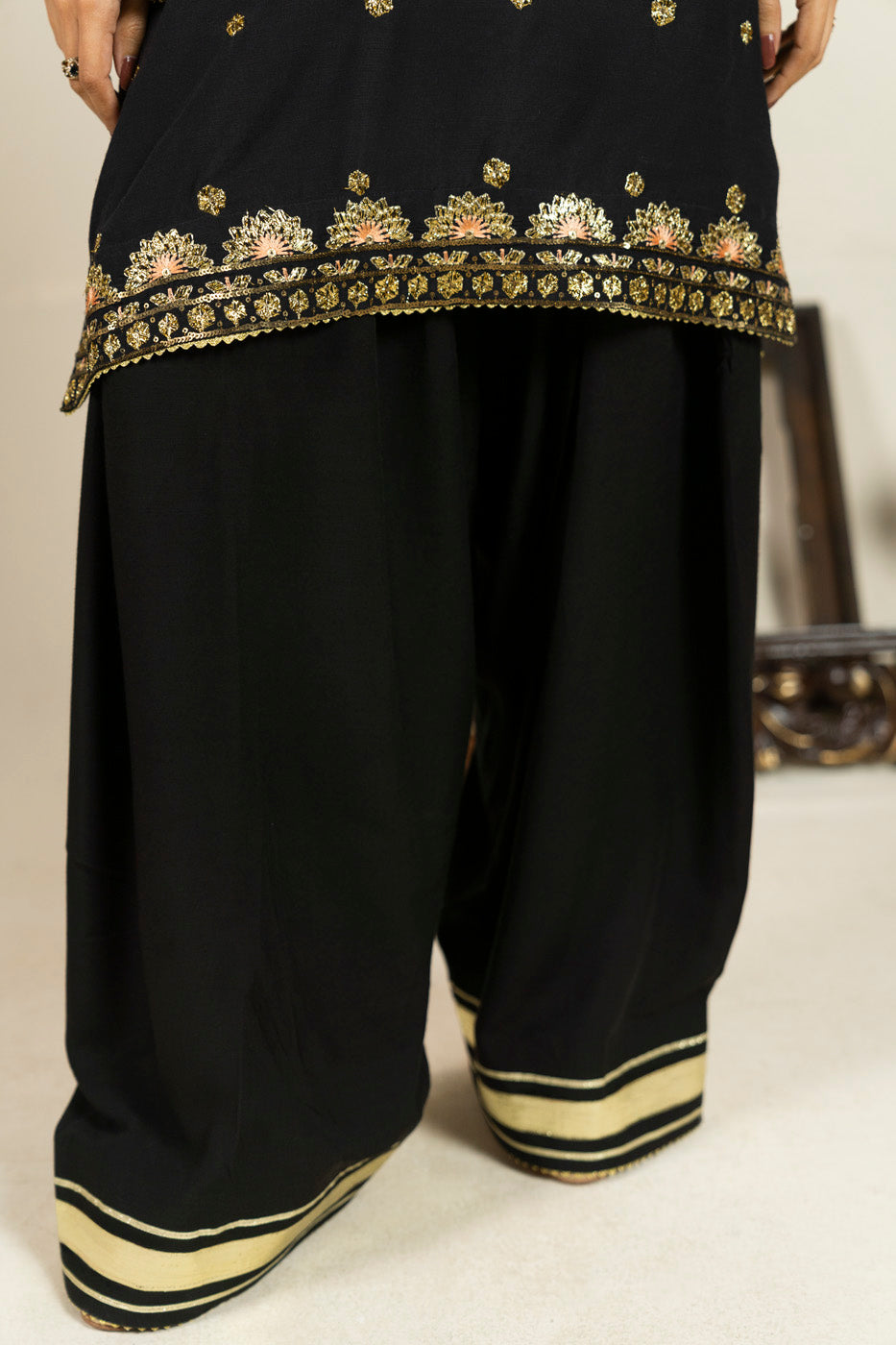 RTW | SHIRT & TROUSER