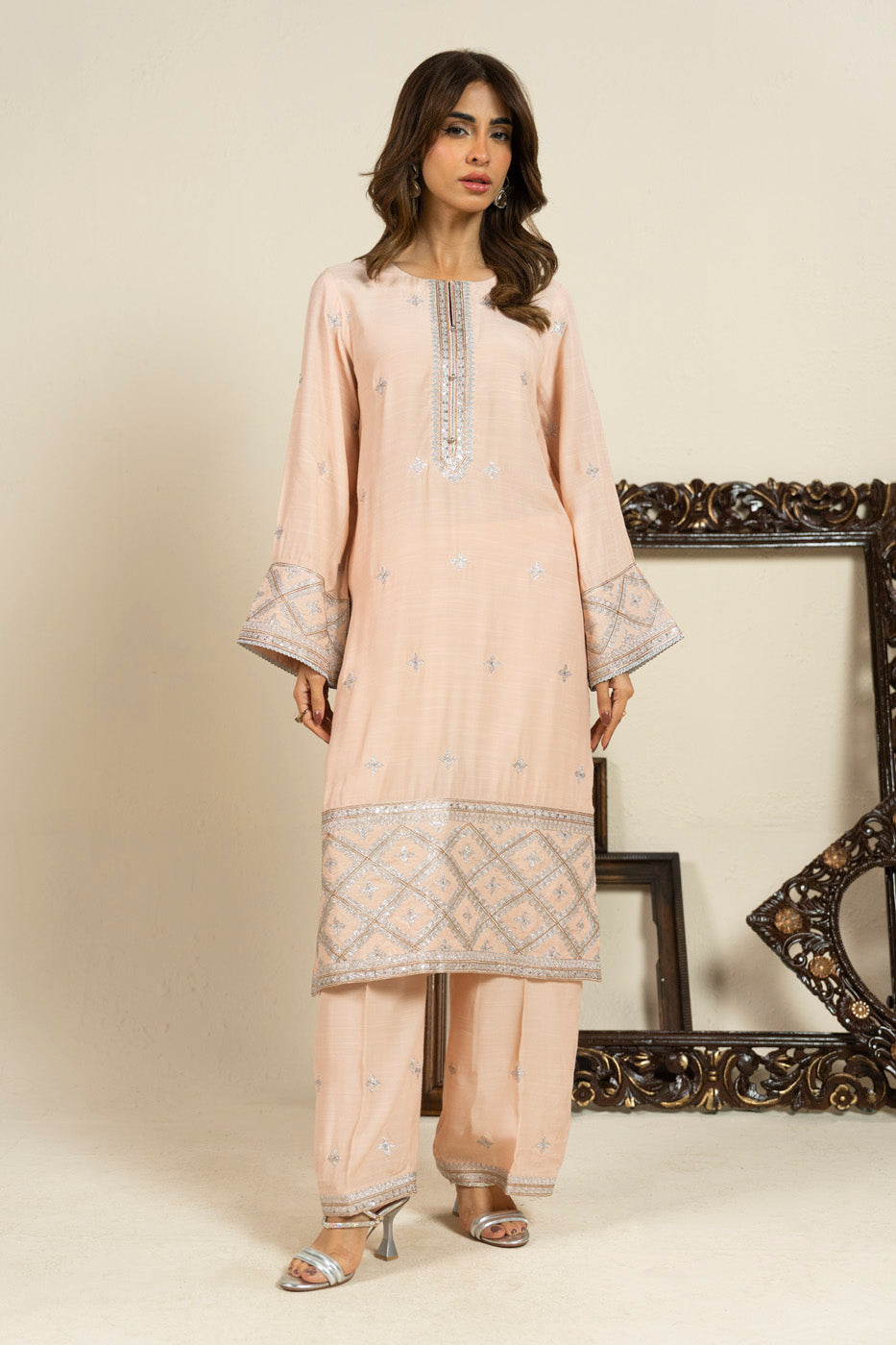 Retail Price: 12,190/-PKR