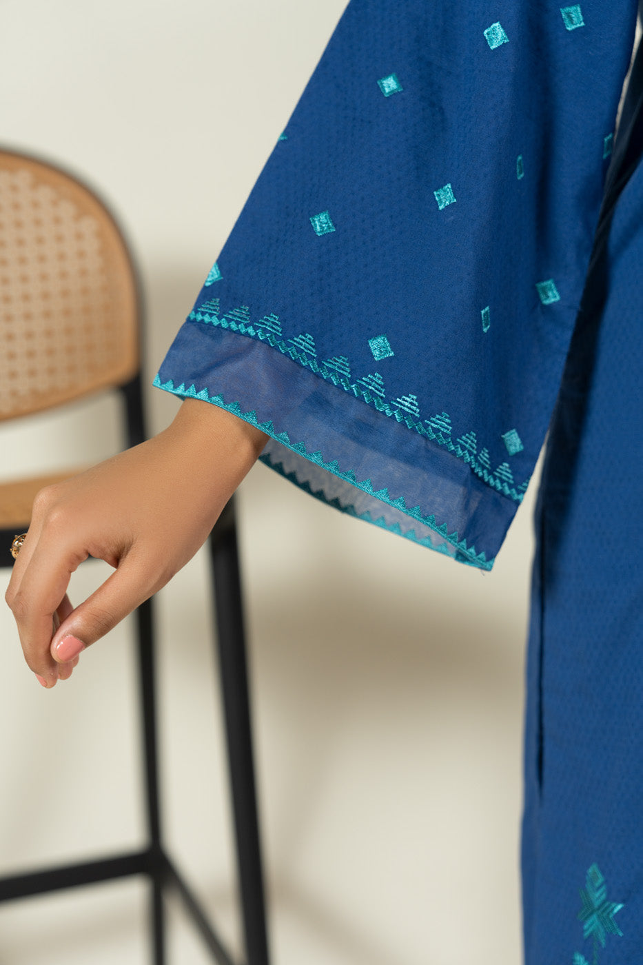 RTW | SHIRT & TROUSER