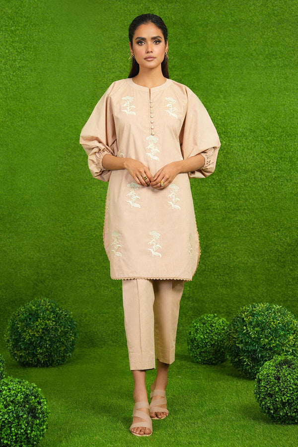 2 Pc Embroidered Chambre Suit With Chambre Trouser