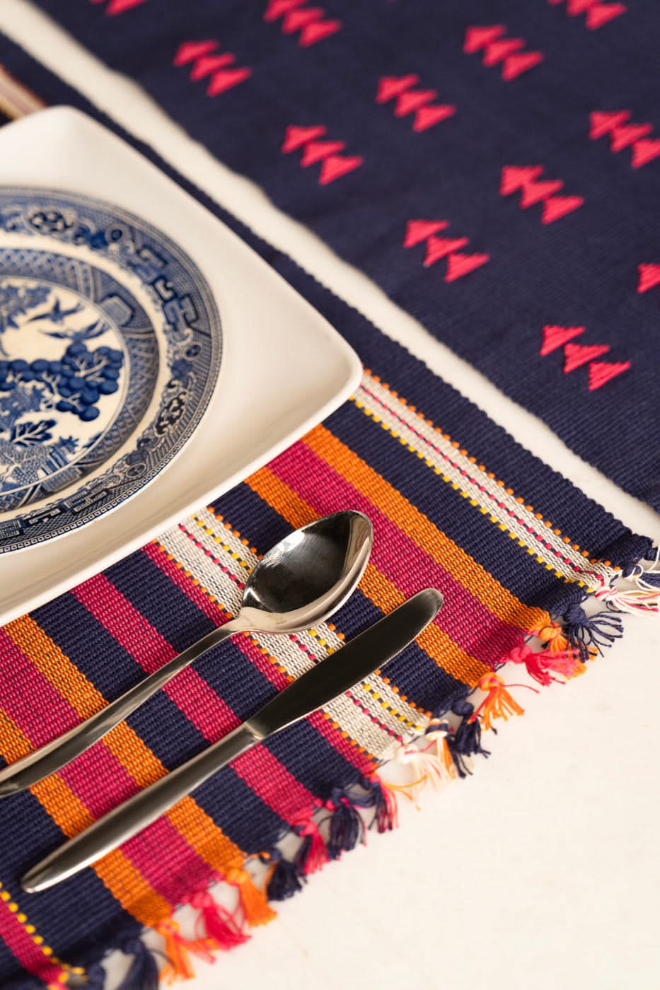 HOME | PLACE MAT